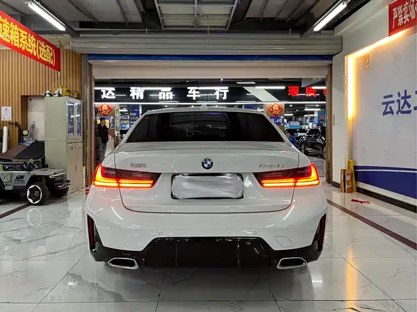 BMW 3 Series 2025