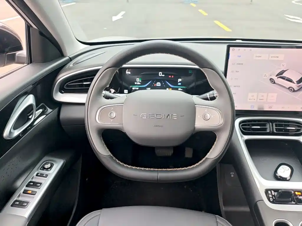 Geely Galaxy Starwish 2026 — фото 11
