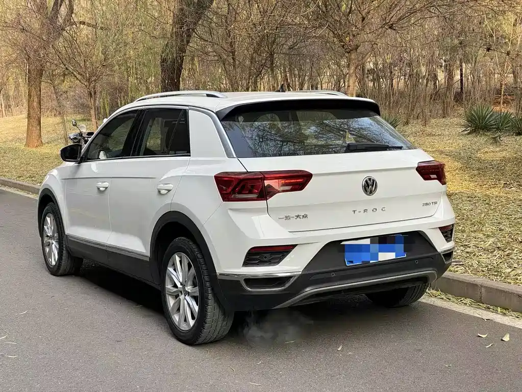 Volkswagen T-Roc 2021 — фото 10