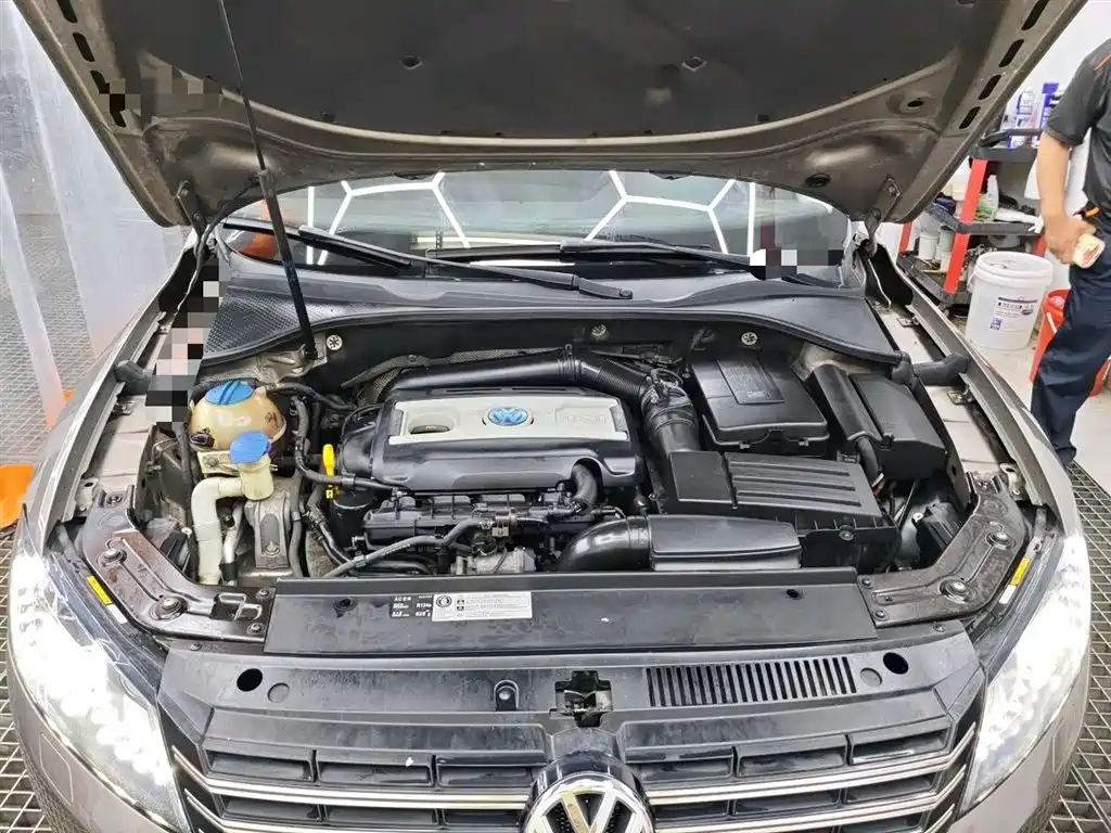 Volkswagen Passat 2015 — фото 16