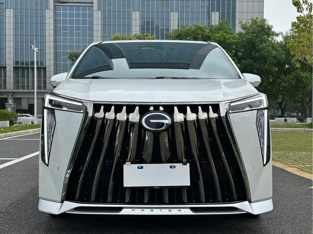 GAC Motor Trumpchi M8 2023 — фото 2