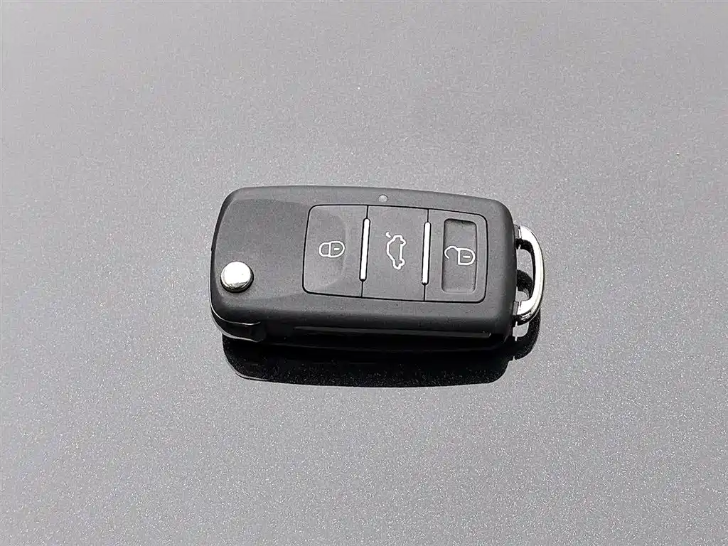 JAC Refine Refine M3 2023 — фото 16