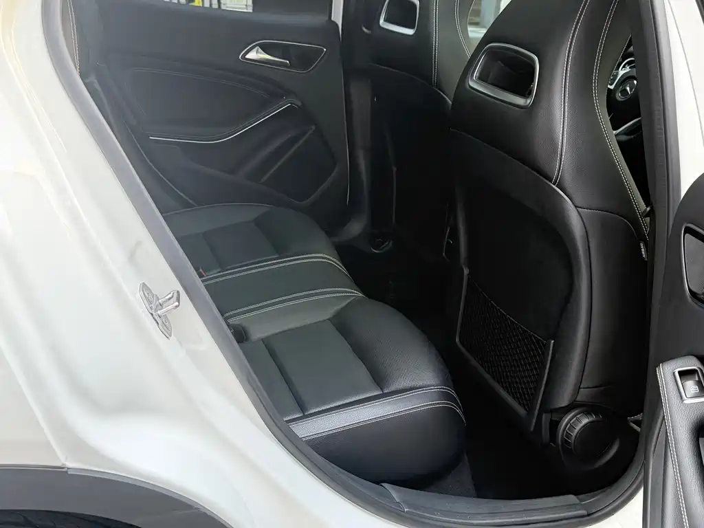 Mercedes-Benz GLA 2019 — фото 14