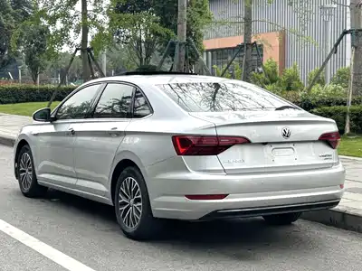 Volkswagen Sagitar 2019
