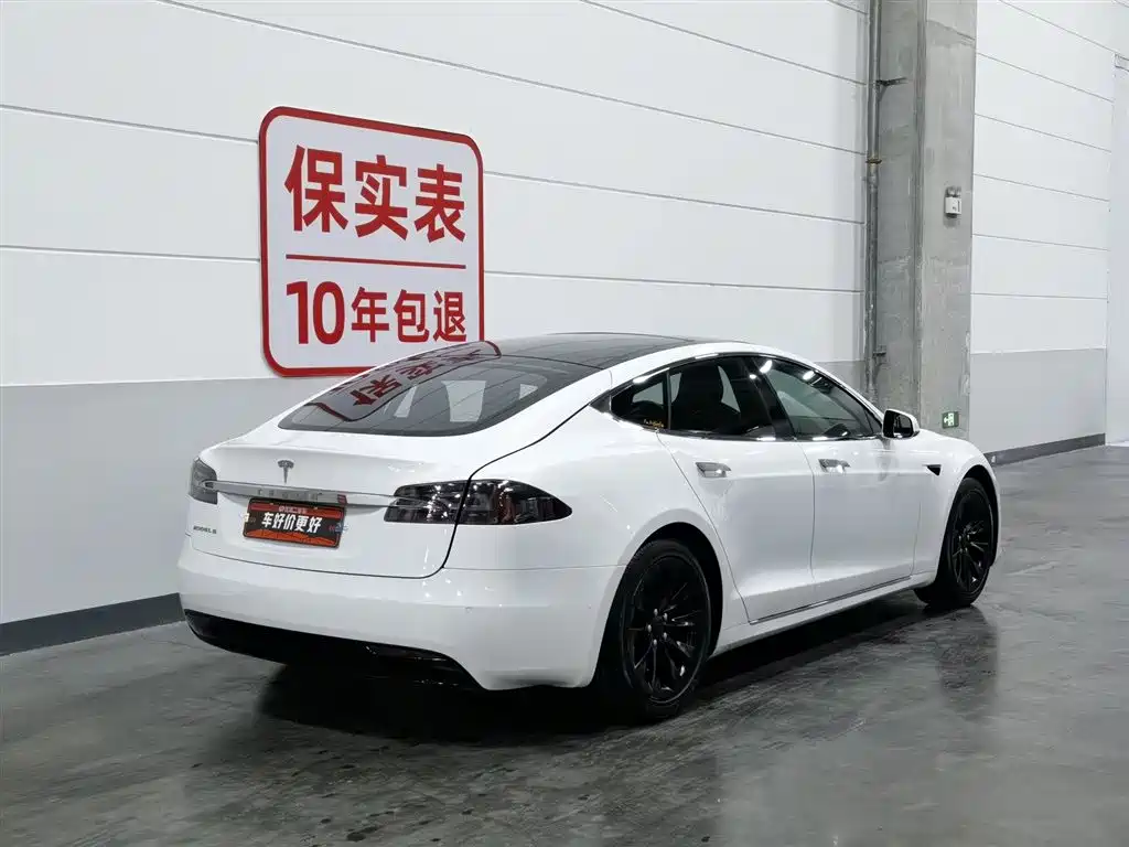 Tesla Model S 2018 — фото 2