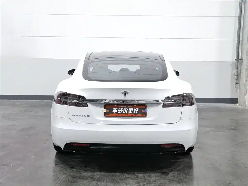 Tesla Model S 2018 — фото 4