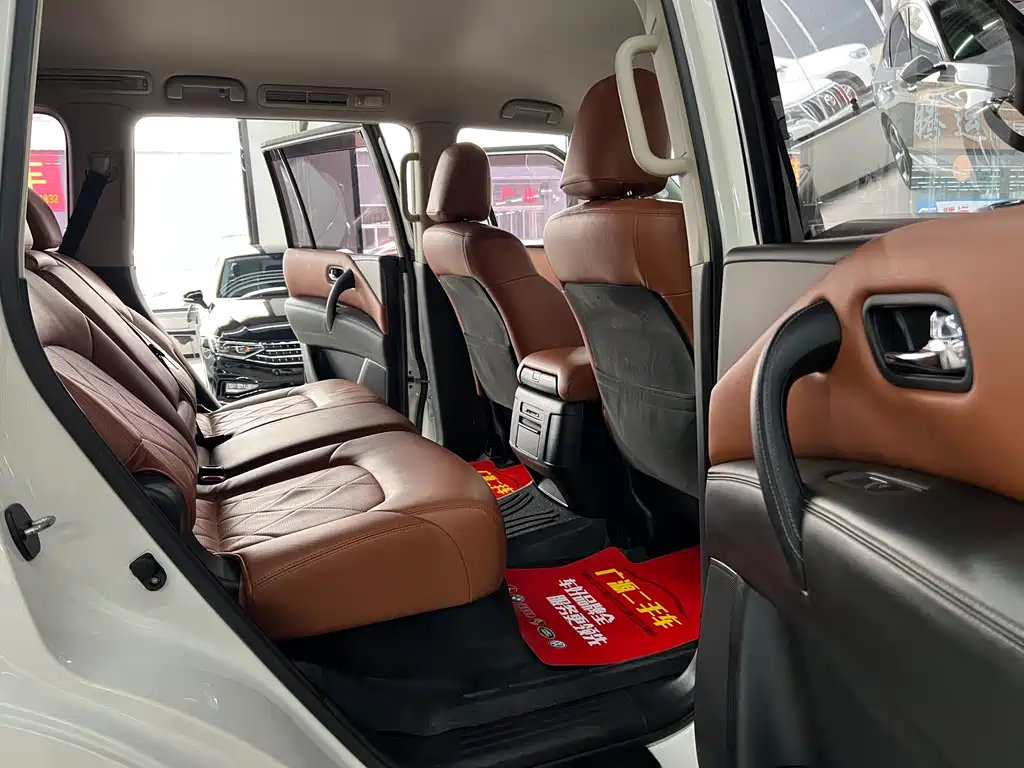 Nissan Patrol 2018 — фото 10