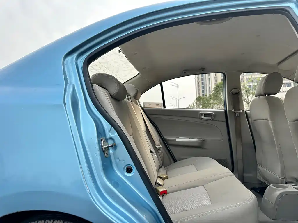 Changan V3 2014 — фото 14