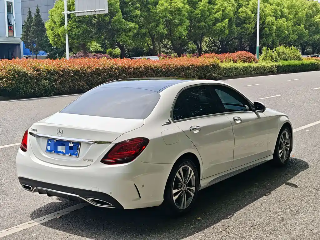 Mercedes-Benz C-Class 2021 — фото 31