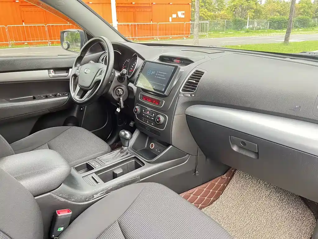 Kia Sorento 2013 — фото 29