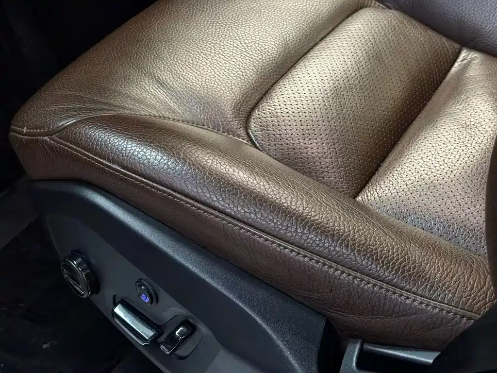 Volvo XC90 2023 — фото 15