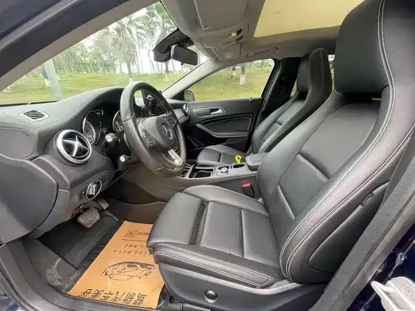Mercedes-Benz GLA 2016