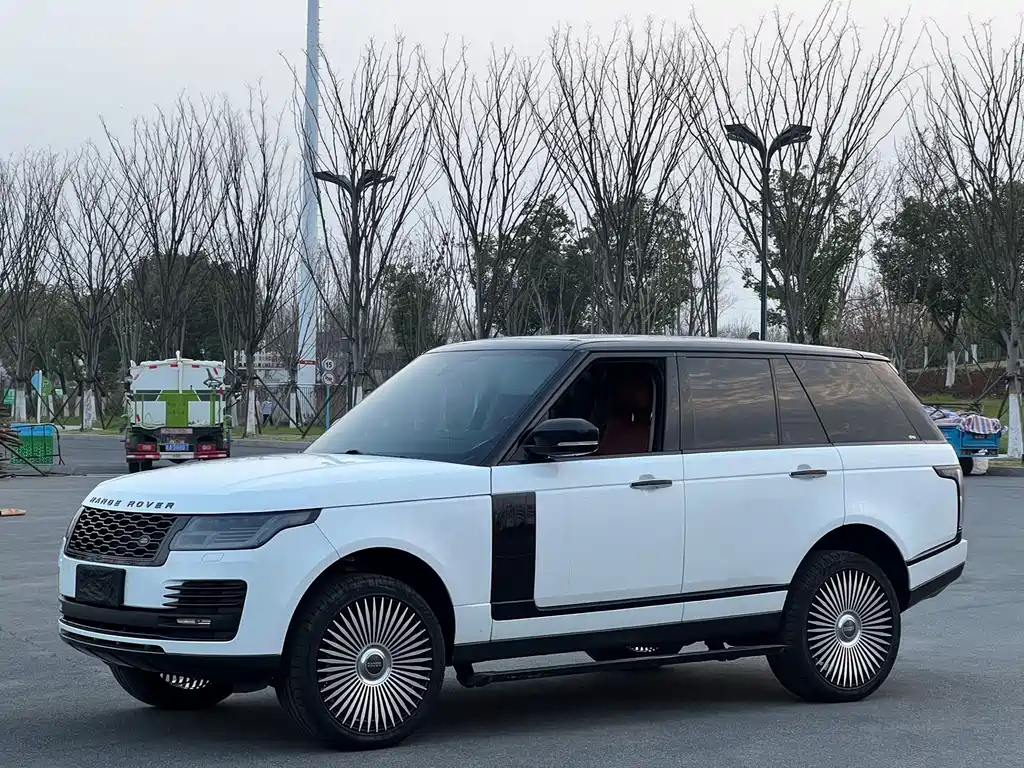 Land Rover Range Rover 2016 — фото 1