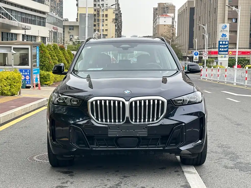 BMW X5 2025 — фото 2