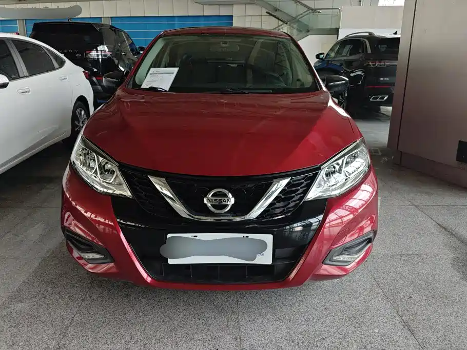 Nissan Tiida 2020