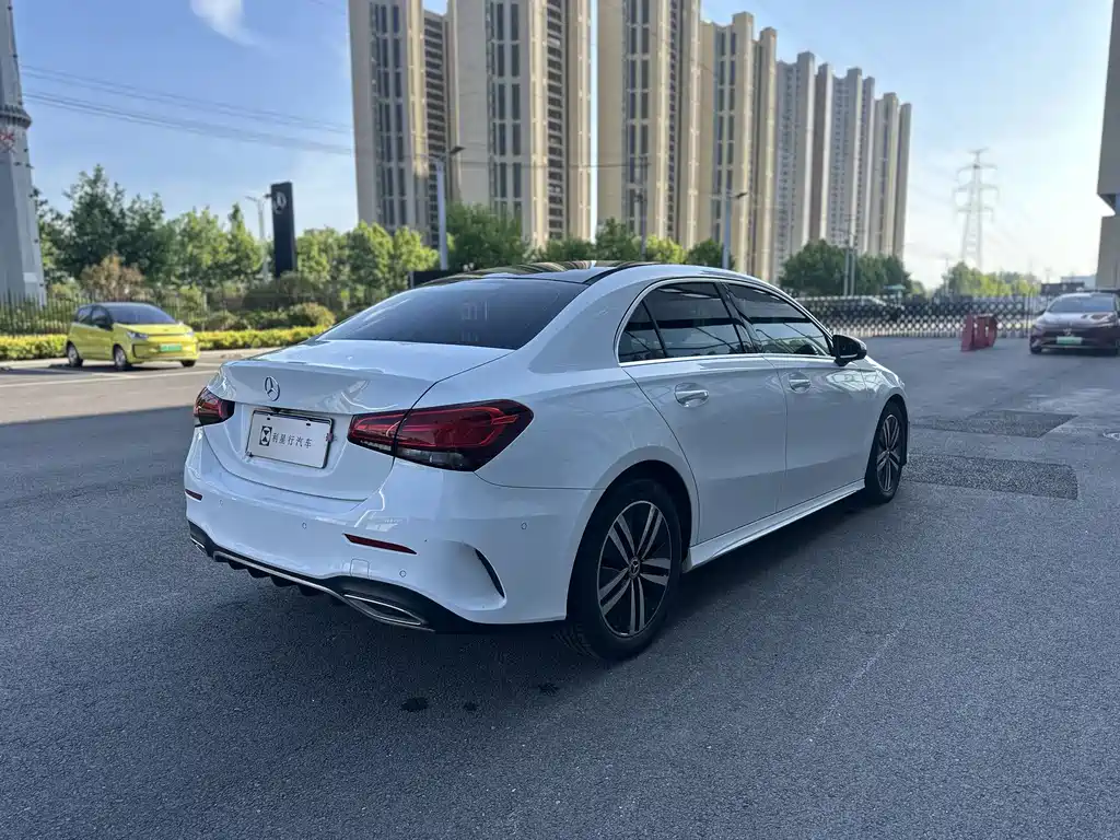Mercedes-Benz A-Class 2019 — фото 5