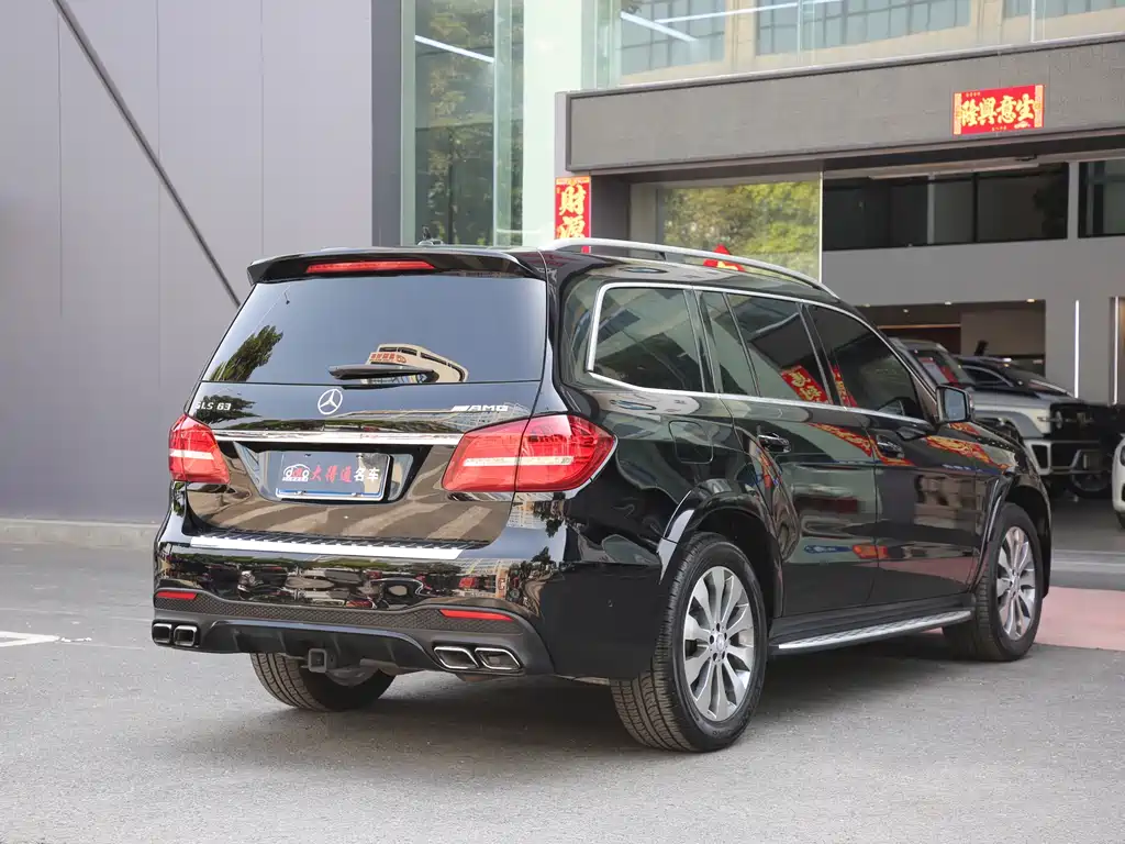 Mercedes-Benz GLS 2017 — фото 15