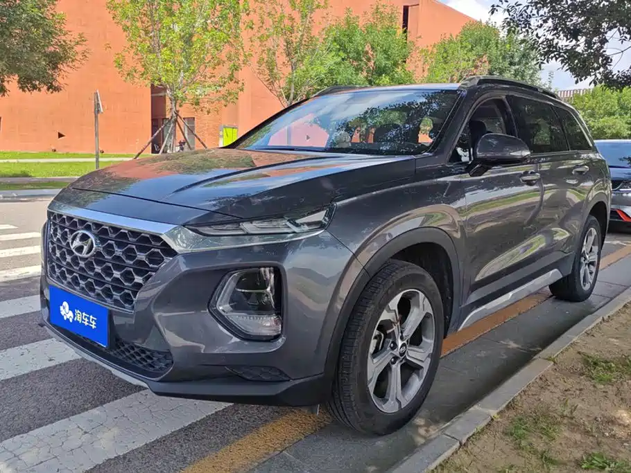 Hyundai Santa Fe 2020 — фото 1