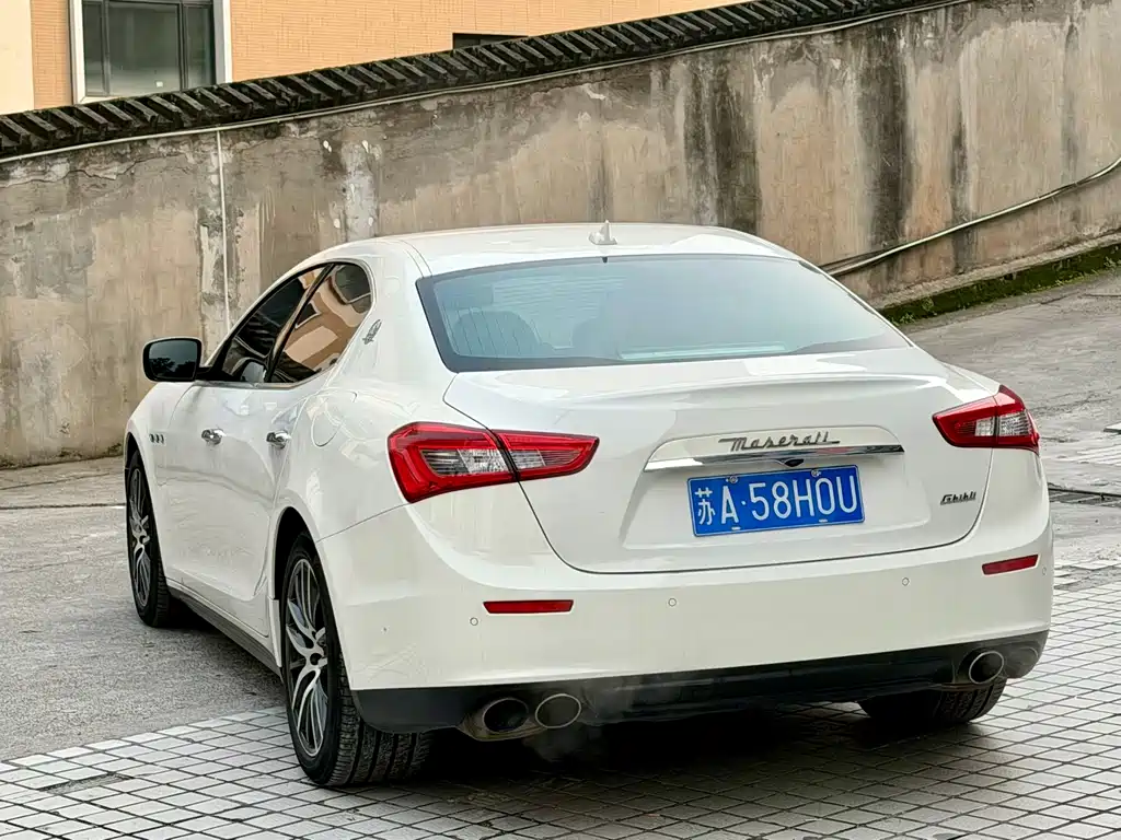Maserati Ghibli 2017 — фото 8