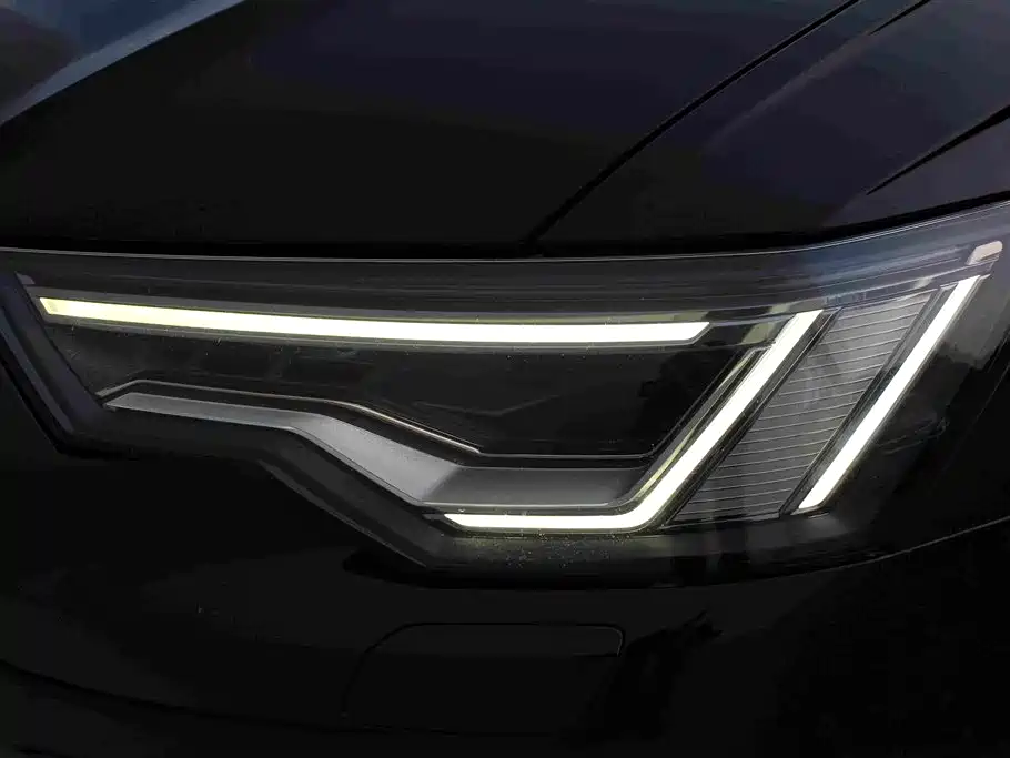 Audi A6L 2020 — фото 11