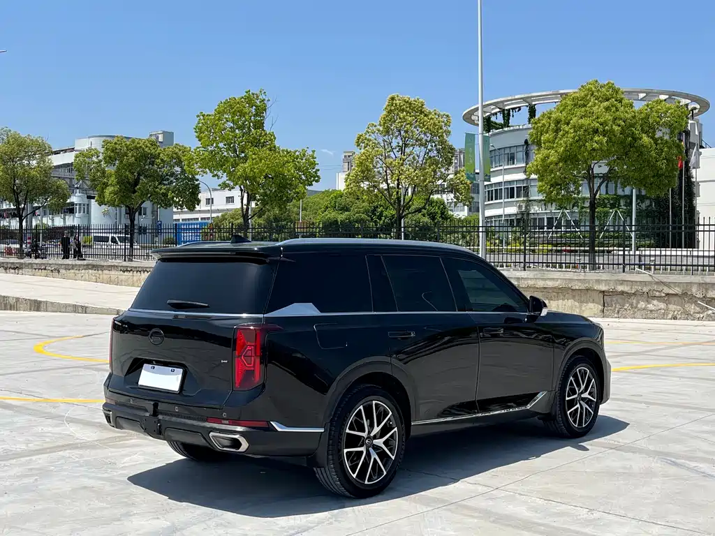 GAC Motor Trumpchi GS8 2022 — фото 10