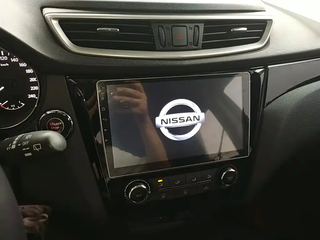 Nissan Qashqai 2016 — фото 13