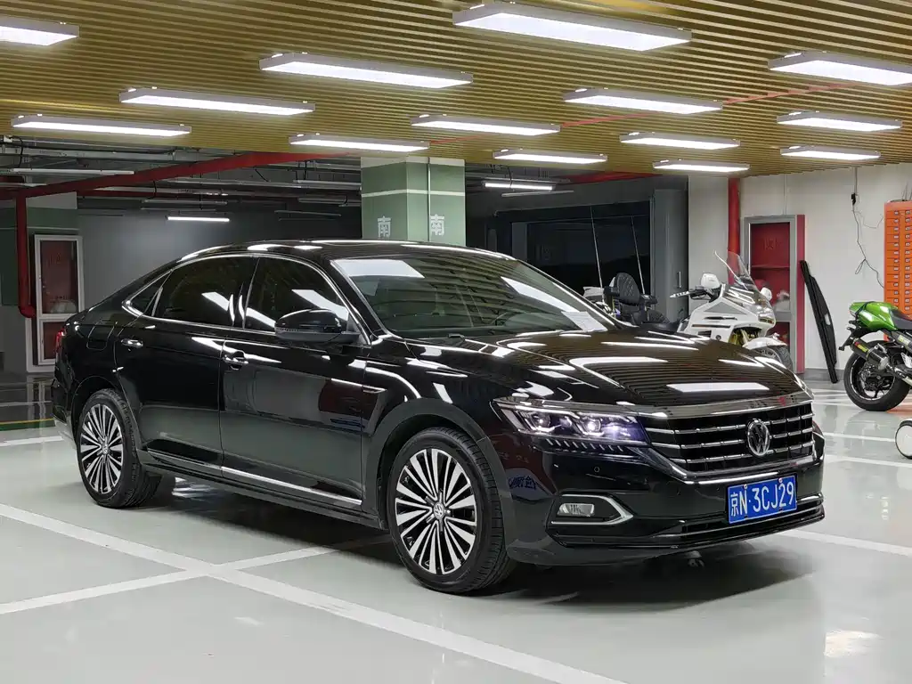 Volkswagen Passat 2019 — фото 3