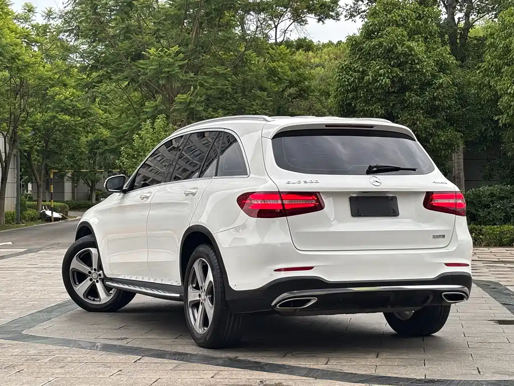 Mercedes-Benz GLC 2017 — фото 5