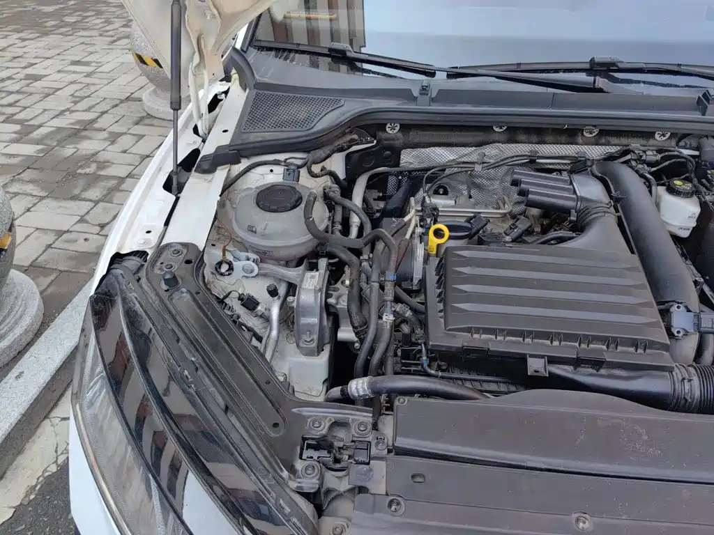 Skoda Octavia 2021 — фото 23