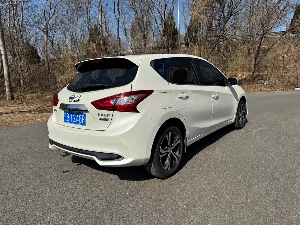 Nissan Tiida 2018 — фото 26