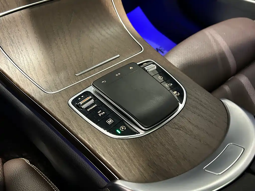 Mercedes-Benz GLC 2022 — фото 14