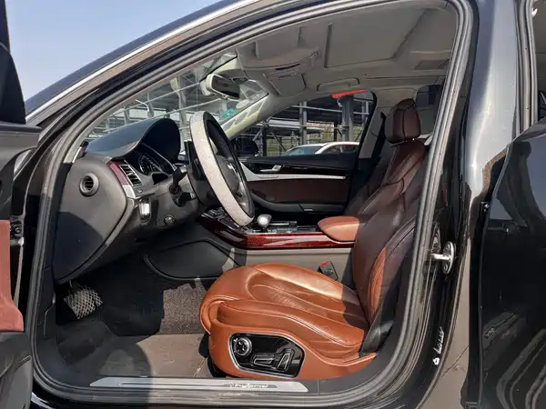 Audi A8 2013