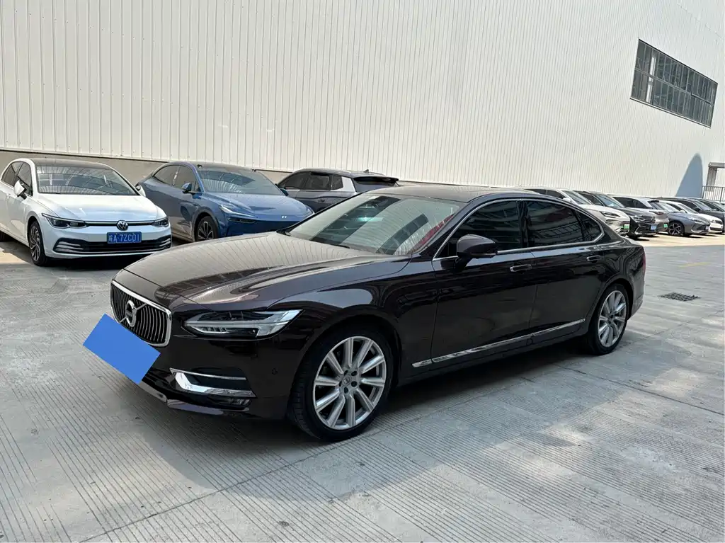 Volvo S90 2017 — фото 1