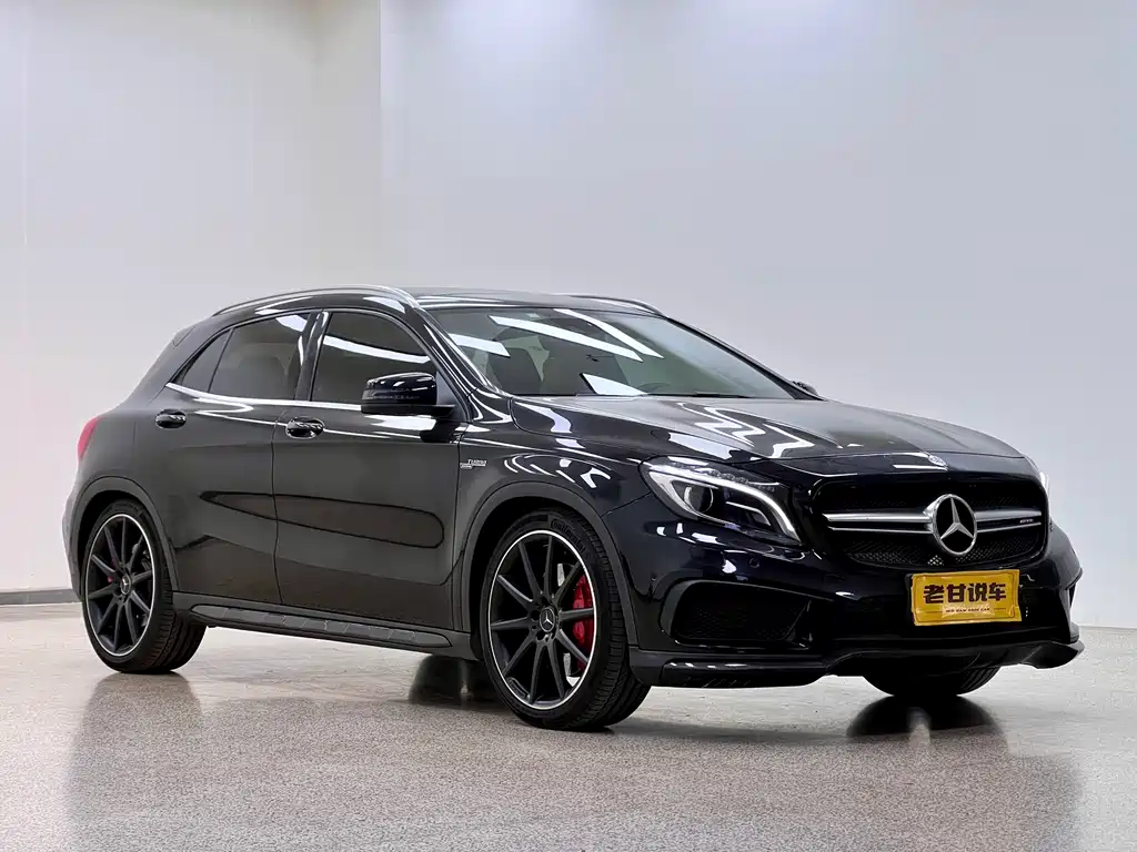 Mercedes-Benz GLA AMG 2015 — фото 3