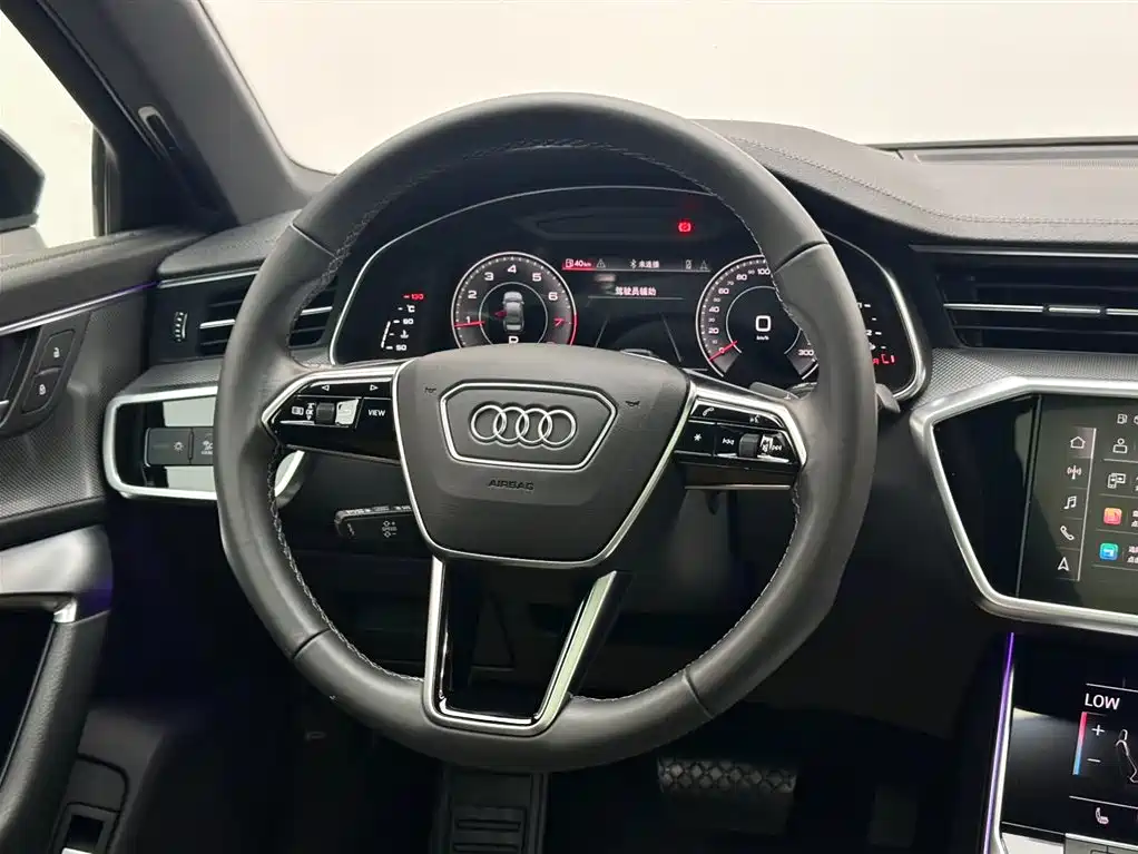 Audi A6L 2022 — фото 12