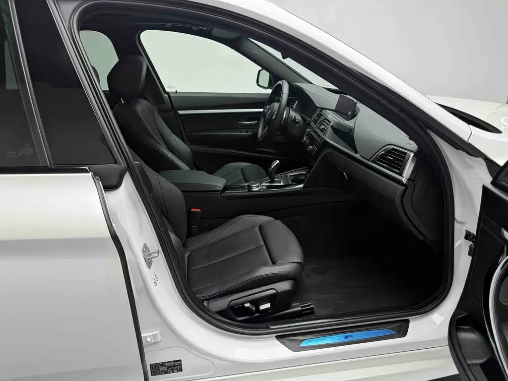 BMW 3 Series GT 2020 — фото 9