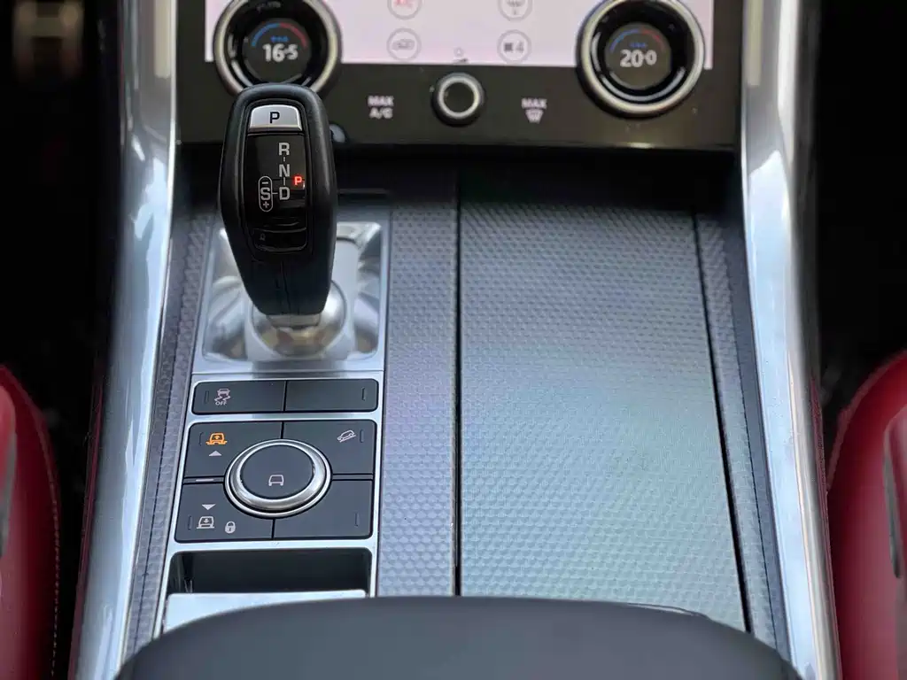 Land Rover Sport 2022 — фото 17
