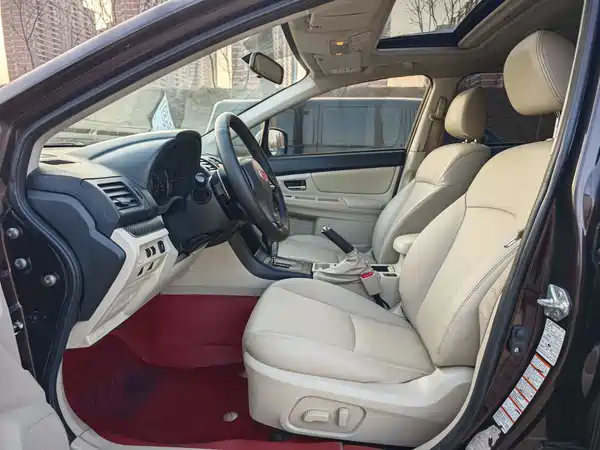 Subaru XV 2012