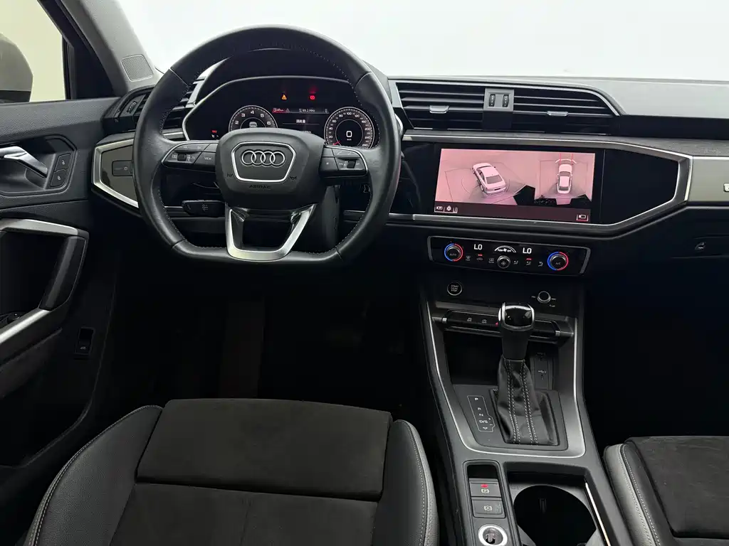 Audi Q3 2022 — фото 15