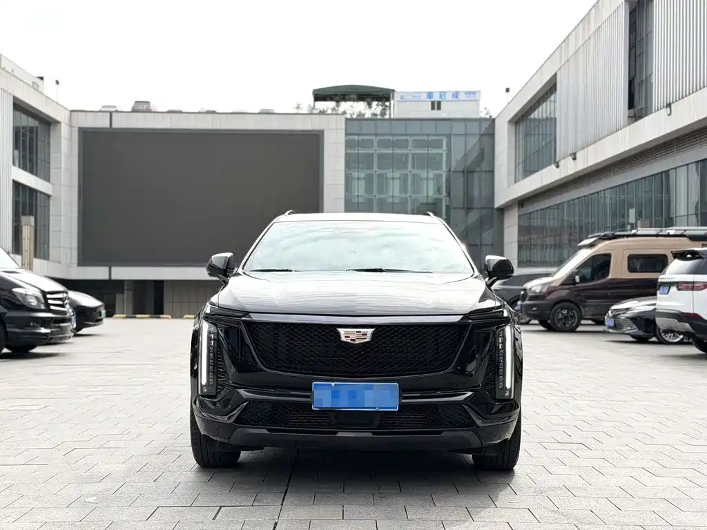 Cadillac XT5 2024 — фото 2