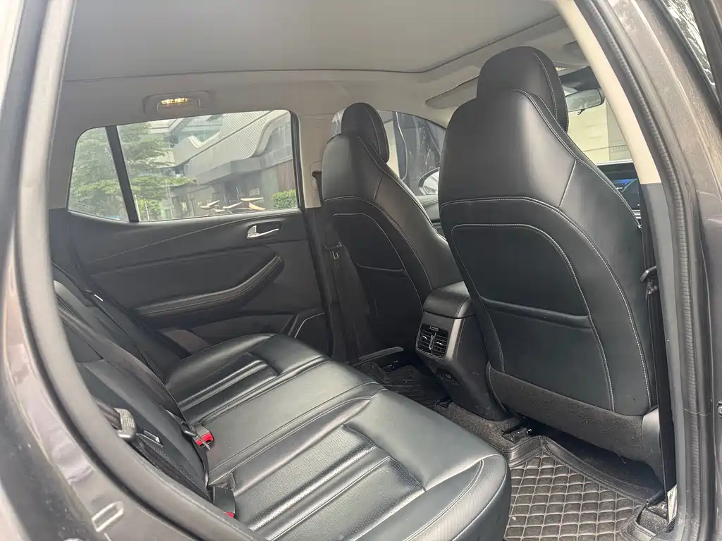 GAC Motor Trumpchi GS4 2023 — фото 11