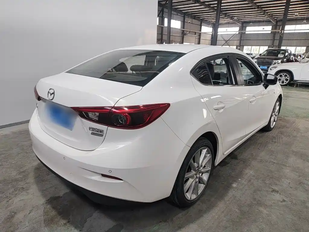 Mazda 3 Axela 2017