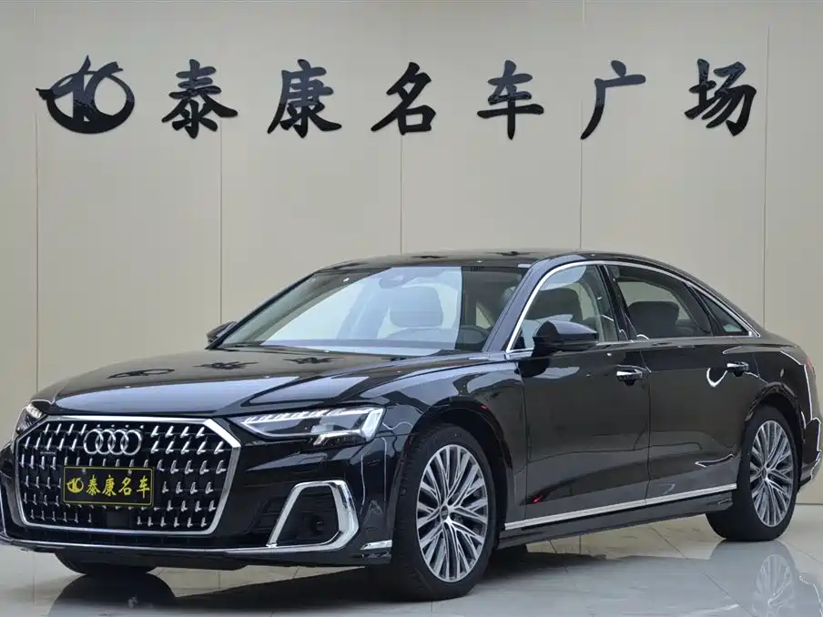 Audi A8 2025