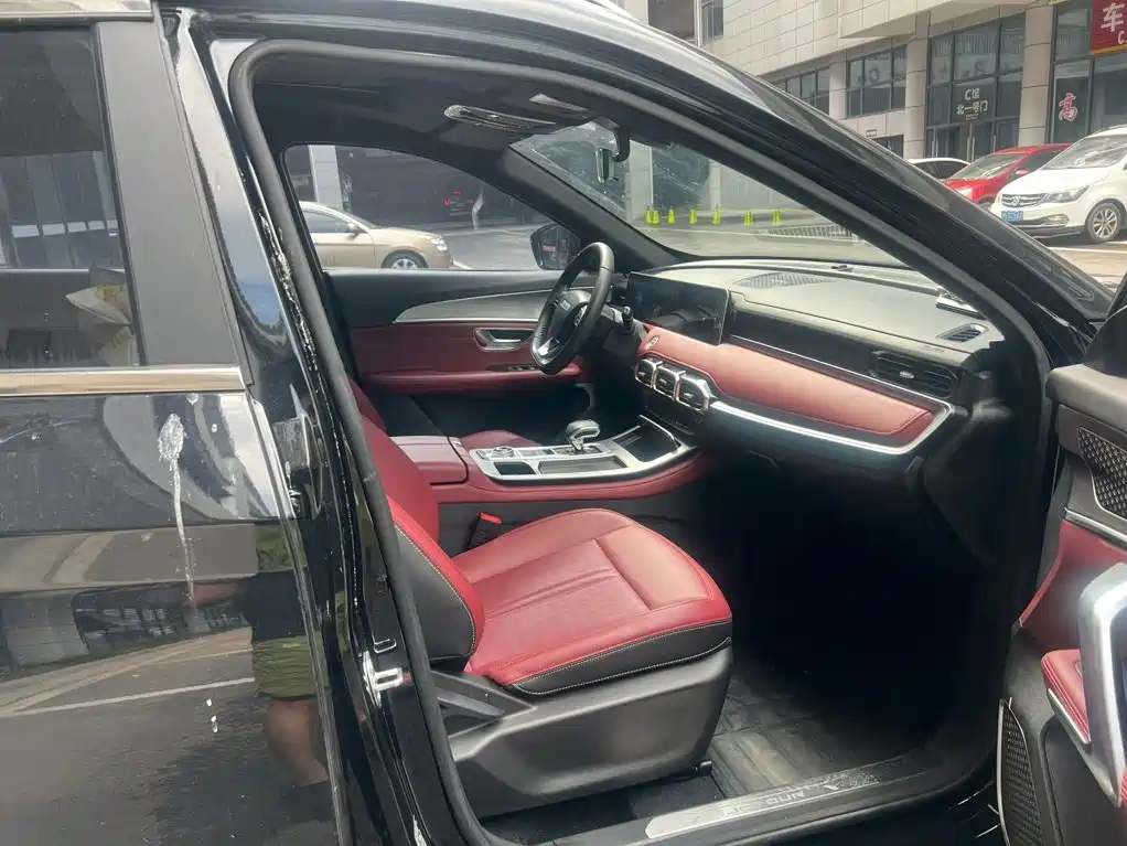 Jetour X70 PLUS 2025