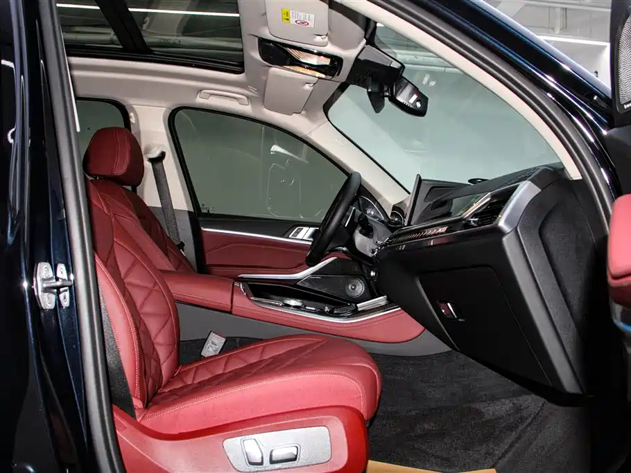 BMW X5 2025 — фото 19