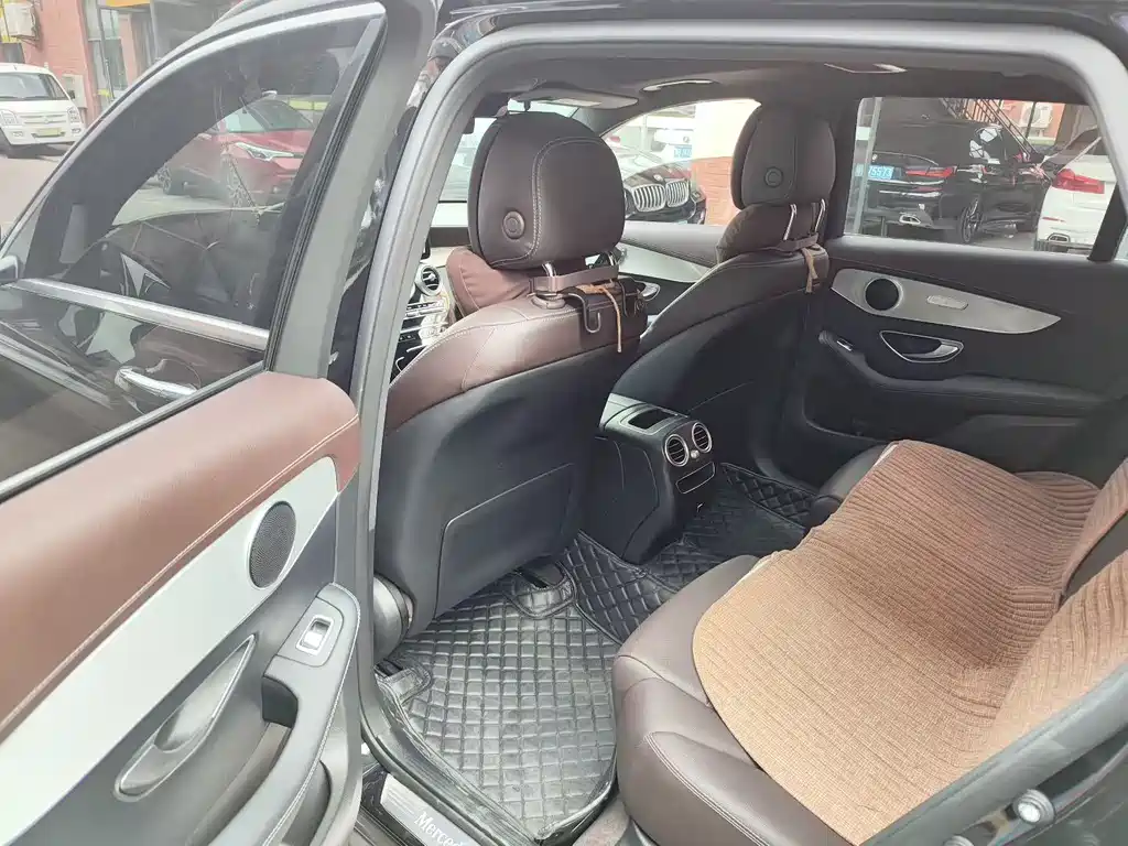 Mercedes-Benz GLC 2022