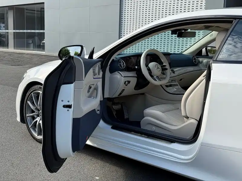 Mercedes-Benz E-Class 2021 — фото 8