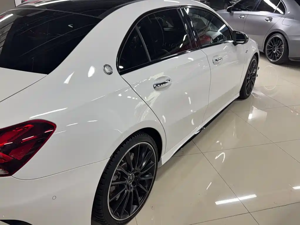 Mercedes-Benz A-Class AMG 2022 — фото 8