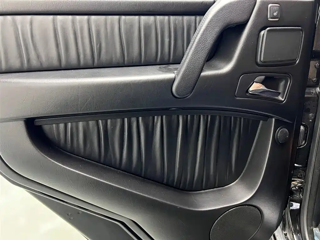 Mercedes-Benz G-Class AMG 2018 — фото 16