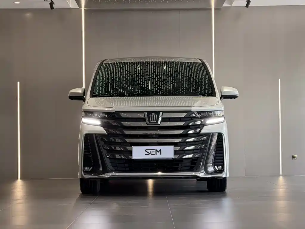 Toyota Vellfire 2024